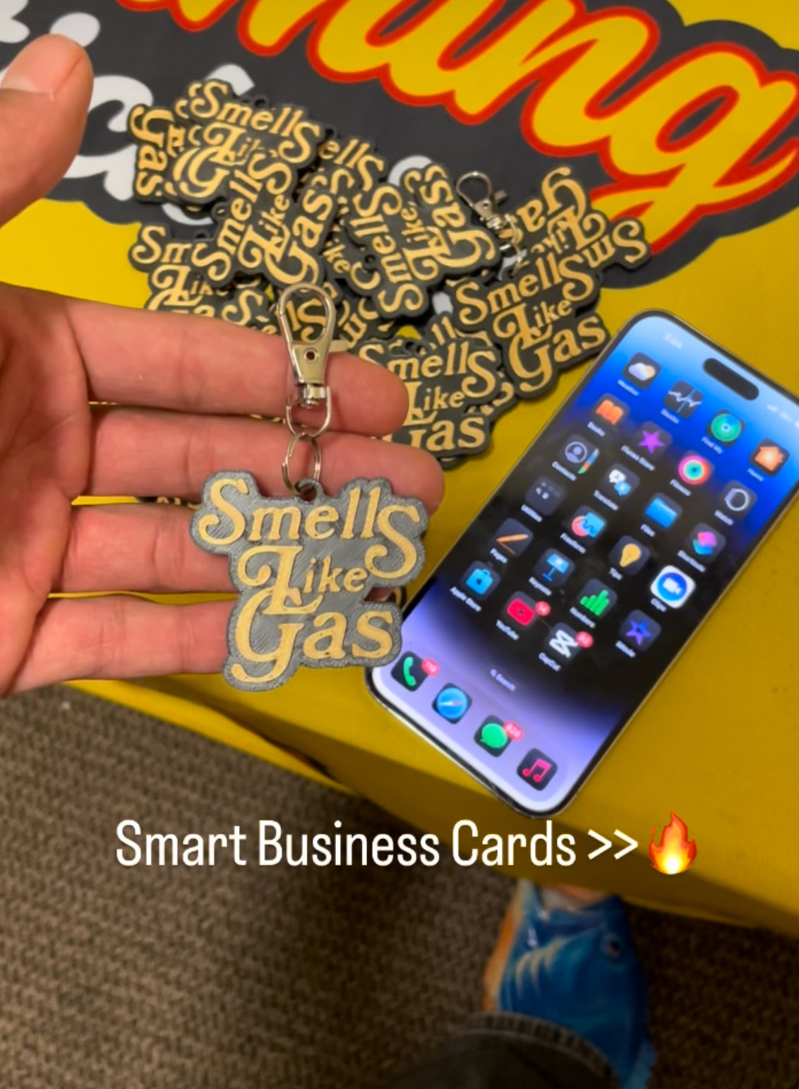 Smart Keychains – Flamingstickers